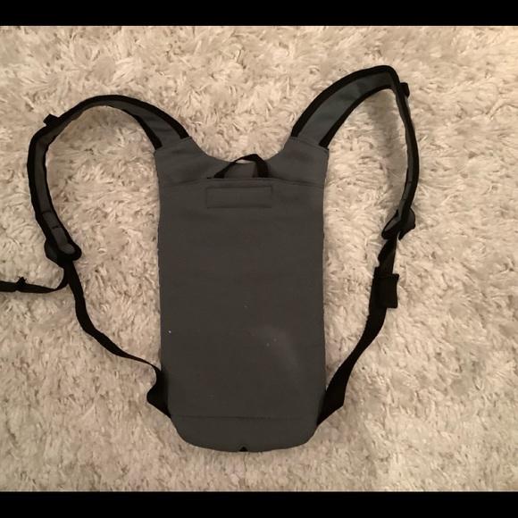 Camelback biking pack - Picture 2 of 3